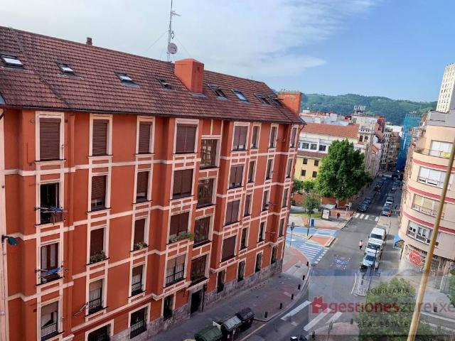Piso en Venta en Iralabarri