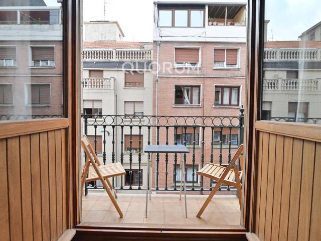 Piso en Venta en Iralabarri