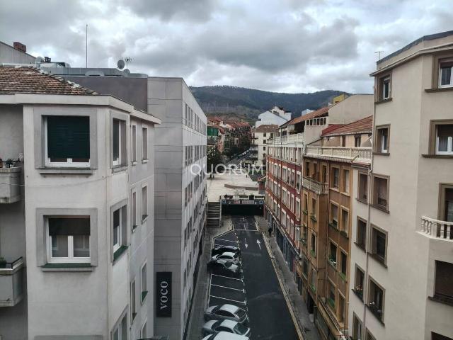 Piso en Venta en Iralabarri