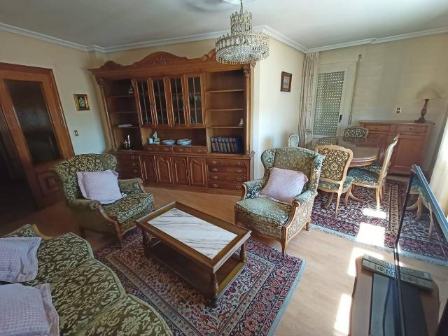 Piso en Venta en Íscar