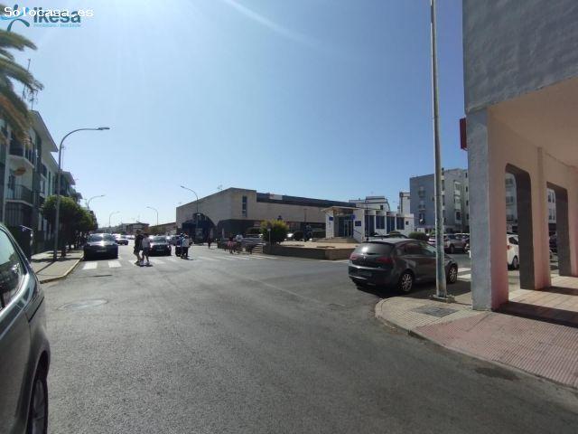 PISO EN VENTA EN ISLA CRISTINA. ACTIVO INMOBILIARIO SIN POSESIÓN. CON RENTABILIDAD