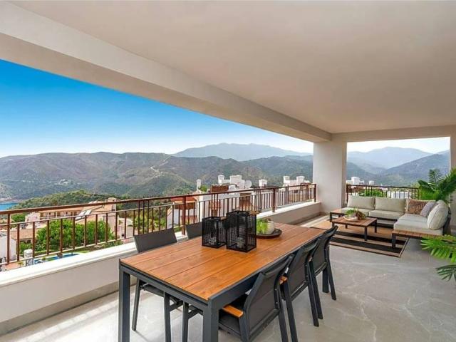 Piso en Venta en Istán