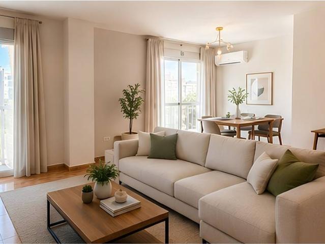 Piso en Venta en Juan Carlos I