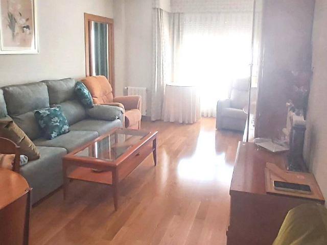 Piso en Venta en Juan Carlos I