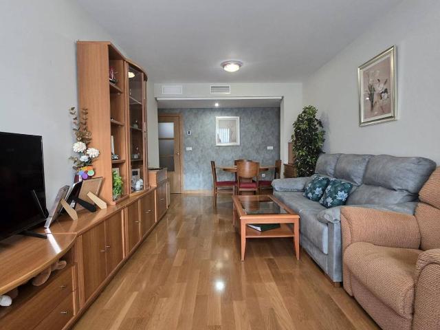 Piso en Venta en Juan Carlos I