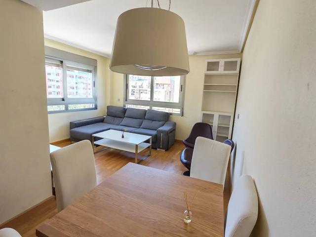 Piso en Venta en Juan Carlos I