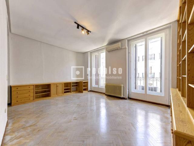 Piso en Venta en Justicia Chueca