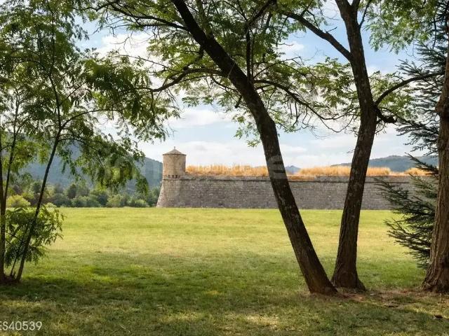Piso en venta en Jaca, Casco Antiguo Ciudadela. Venta de Piso en Jaca REES40539. Pisos.