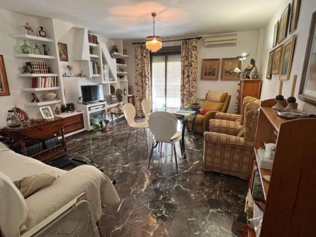 Piso en venta en Jaén, Catedral