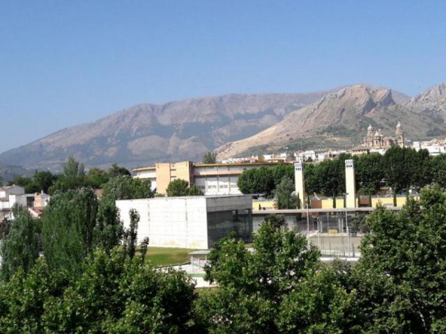 Piso en venta en Jaén, Avda. Granada