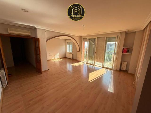 Piso en venta en Jaén, Bulevar