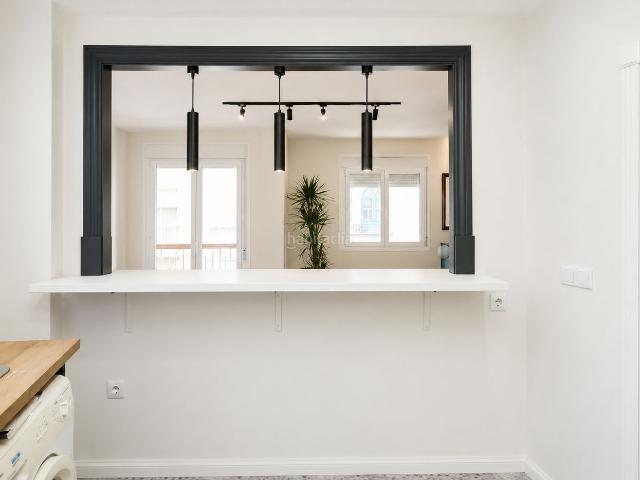 Piso en venta en Jaén, San Bartolomé Millán de Priego. Piso totalmente reformado en Jaén capital listo para entrar a vivir. Pisos.
