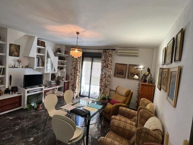 Piso en venta en Jaén, San Ildefonso Catedral. Piso en venta en Catedral, 4 dormitorios. Pisos.