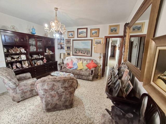 Piso en venta en Jaén, San Ildefonso Catedral. Piso en venta en San IldefonsoBarrio de la Catedral23001. Pisos.