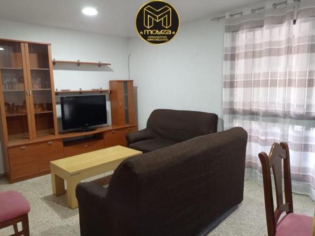 Piso en venta en Jaén, Poligono del Valle