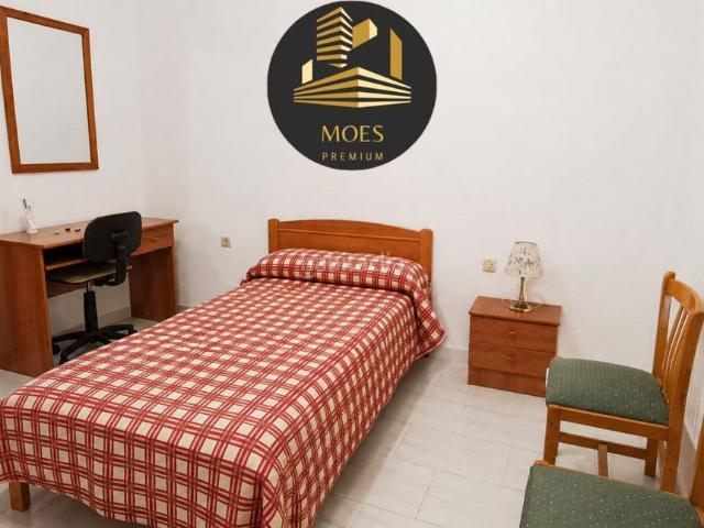 Piso en venta en Jaén, Peñamefecit Avda Barcelona. Piso en venta en Peñamefécit, 3 dormitorios. Pisos.