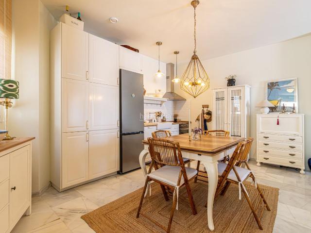 Piso en venta en Jerez de la Frontera, Barriada España San Pedro. PRECIOSO APARTAMENTO DE 2024 EN EL CORAZÓN DE JEREZ. Pisos Jerez de la.