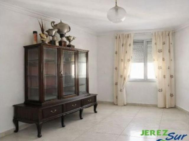 Piso en Venta en Jerez de la Frontera, Cádiz