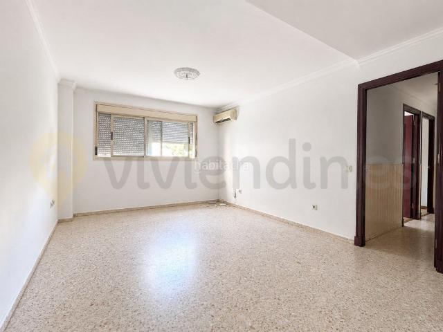 Piso en venta en Jerez de la Frontera, Chapín Campus Universitario Navinco. Oportunidad en Urbanización siglo XXI. Pisos Jerez de la.