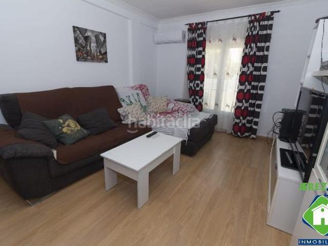 Piso en venta en Jerez de la Frontera, Chapín Campus Universitario Navinco. Piso reformado con ASCENSOR, listo para entrar a vivir. Pisos Jerez de la.