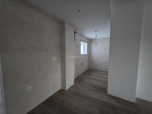 Piso en venta en Jerez de la Frontera, La Plata. Oportunidad piso a estrenar junto a la escuela de arte ecuestre. Pisos Jerez de la.
