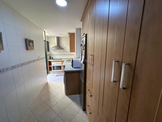 Piso en venta en Jerez de la Frontera, Puertas del sur Guadabajaque. AMPLIO PISO CON PATIO Y TERRAZA EN AVENIDA PUERTA DEL SUR. Pisos Jerez de la.