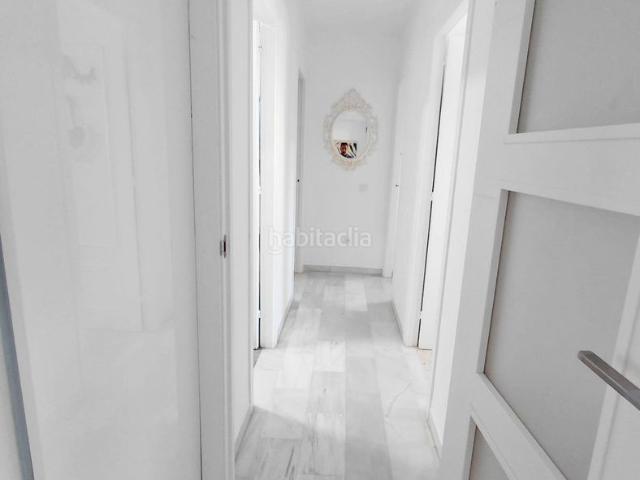 Piso en venta en Jerez de la Frontera, Parque Atlántico Ronda este. Vive en Chapín! Tu hogar ideal en una urbanización cerrada. Pisos Jerez de la.