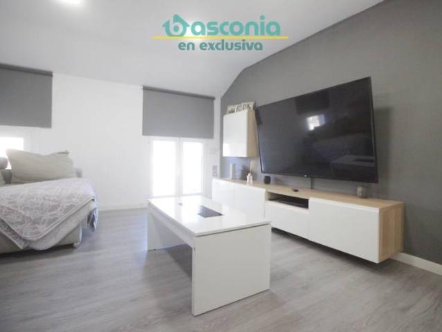 Piso en Venta en Kalero Basozelai