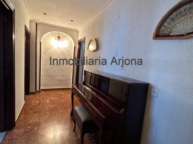 Piso en venta en Lucena