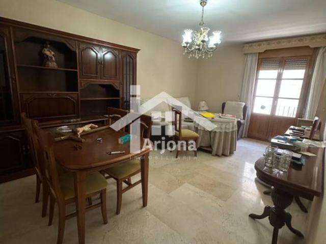 Piso en venta en Lucena