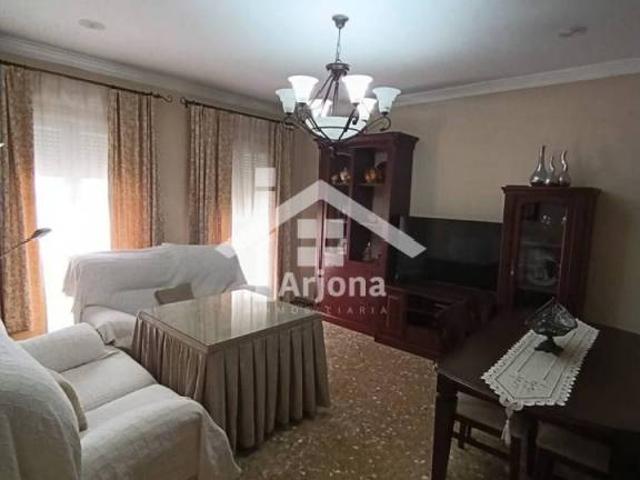Piso en Venta en Lucena