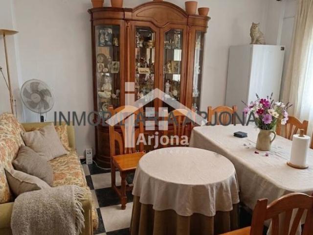 Piso en venta en Lucena