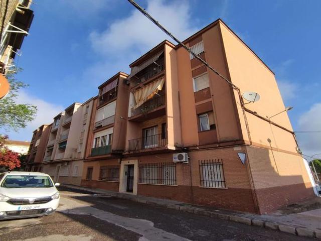 Piso en venta en Lucena, Calle zuheros