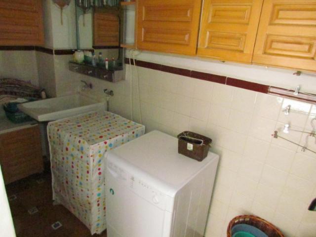 Piso en venta en Lucena, Calle Maquedano, 14900