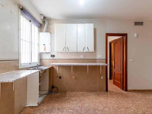 Piso en venta en Lucena, Centro. CATALINA MARIN 19. Pisos.