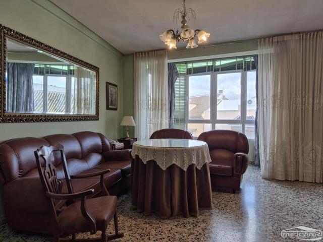 Piso en venta en Lucena, Centro. Pisos.
