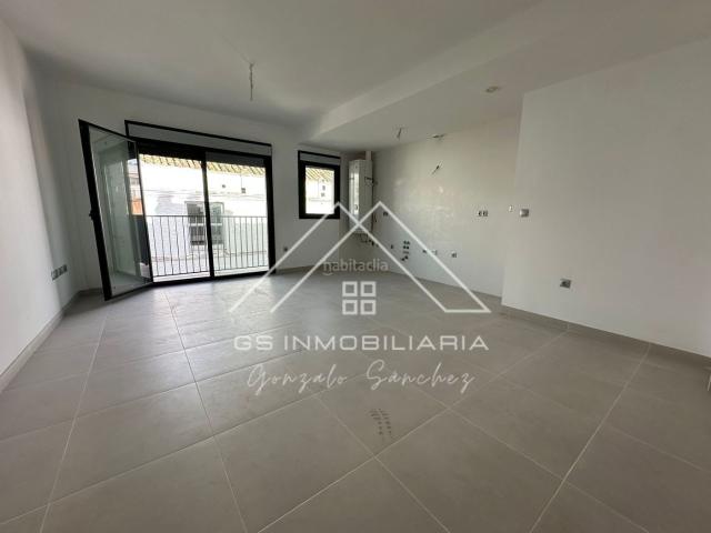 Piso en venta en Lucena, Centro. Pisos.