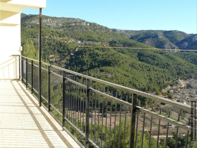 Piso en venta en Lucena del Cid. PISO EN VENTA EN LUCENA. Pisos Lucena del.