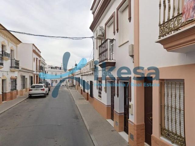 Piso en venta en Lucena del Puerto. Venta de vivienda en Lucena del Puerto, Huelva. Actico inmobiliario SIN POSESIÓN, NO VISITABLE. Pisos Lucena del.