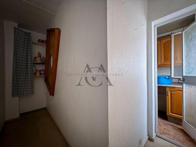 Piso en venta en Lucena, El Valle. Piso de 3 dormitorios en Lucena por 60.000. Pisos.