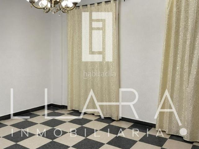 Piso en venta en Lucena, El Carmen La Barrera. PISO BAJO INTERIOR. Pisos.