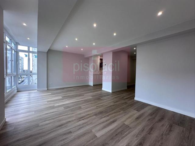 Piso en venta en Lugo, A Milagrosa. Vivienda en Avenida da Coruña Modernidad y Confort en Cada Rincón. Pisos.