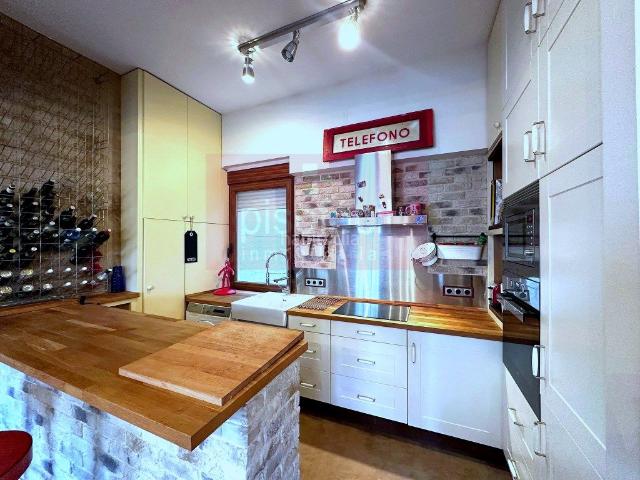 Piso en venta en Lugo, San Roque As Fontiñas. EN VENTA APARTAMENTO A UN PASO DE LA MURALA. Pisos.