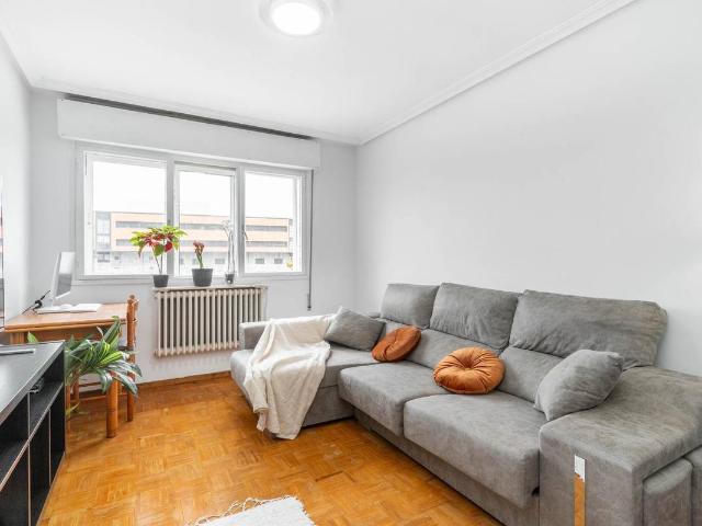 Piso en Venta en Lugones