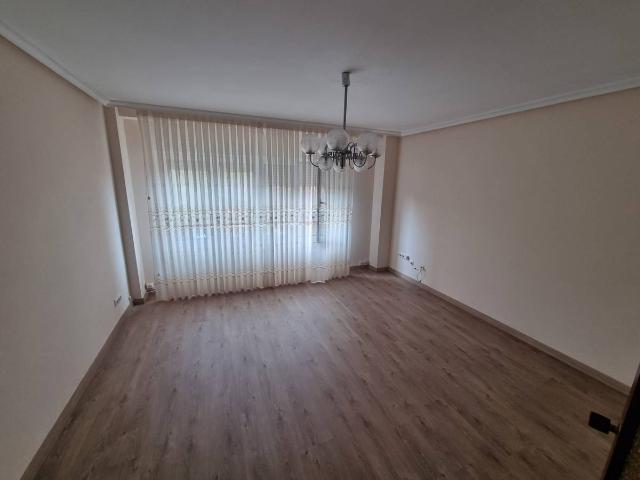 Piso en Venta en La Magdalena