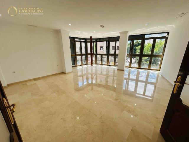 Piso en Venta en La Malagueta Monte Sancha