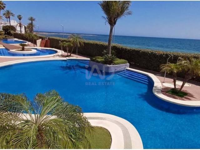 Piso en Venta en La Manga del Mar Menor