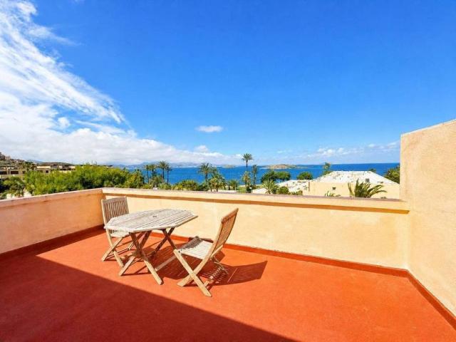 Piso en Venta en La Manga del Mar Menor