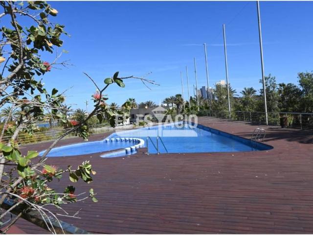 Piso en Venta en La Manga del Mar Menor