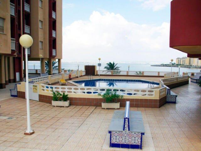 Piso en venta en La Manga del Mar Menor, LA MANGA